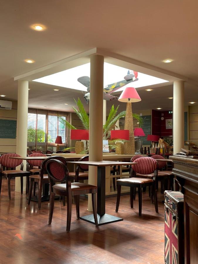 Logis Hotel Restaurant Le Monarque Blois Esterno foto